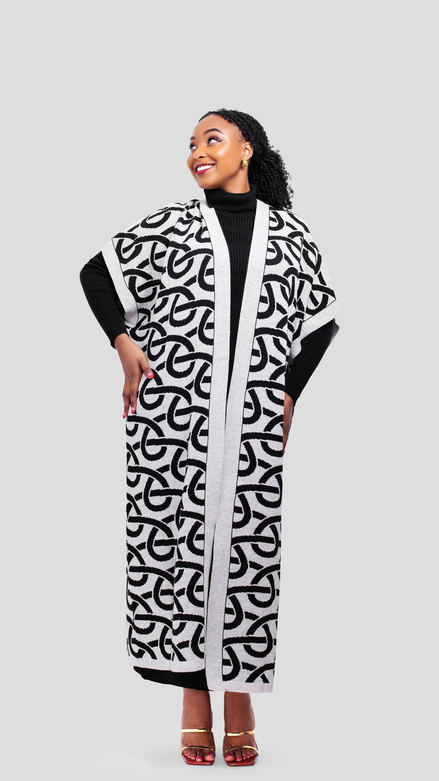 The Fashion Frenzy Kimono - Champagne / Black