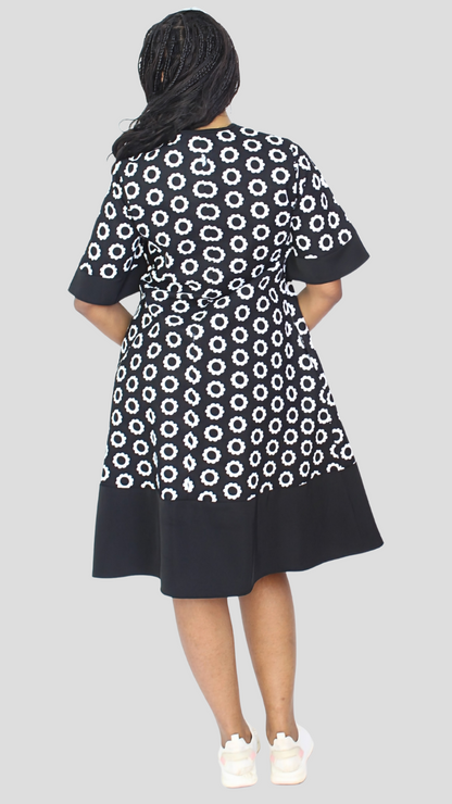 The Fashion Frenzy Floral Shani Shift Dress- Black & White