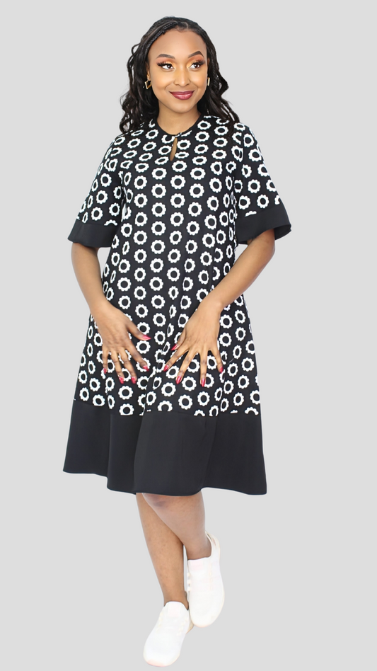 The Fashion Frenzy Floral Shani Shift Dress- Black & White